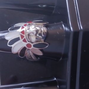 Red, black and white Indian chief bust ring